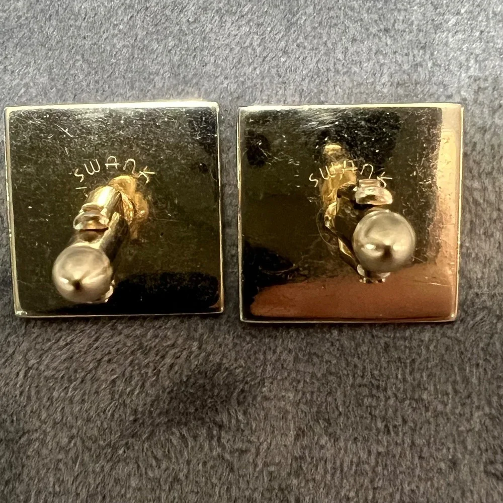 Vintage Swank Gold Tone Square‎ Cufflinks Scroll Design Detail Mid Century