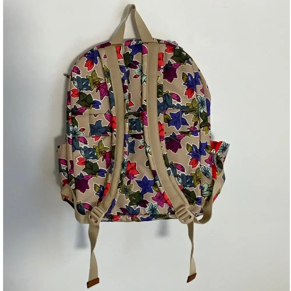 Vera Bradley Lighten Up Small Backpack in the Falling Flowers Neutral pattern‎
