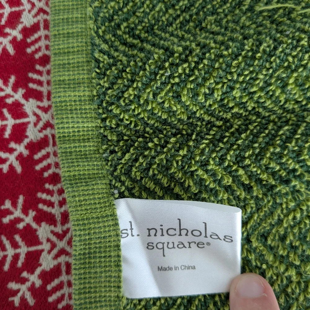 St. Nicholas Square towel bundle closet