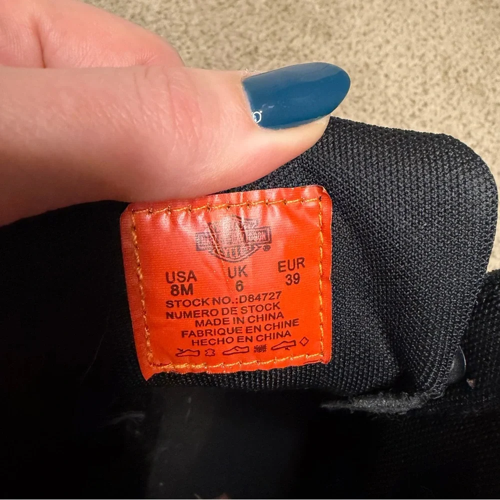 Harley-Davidson resistant locking craving