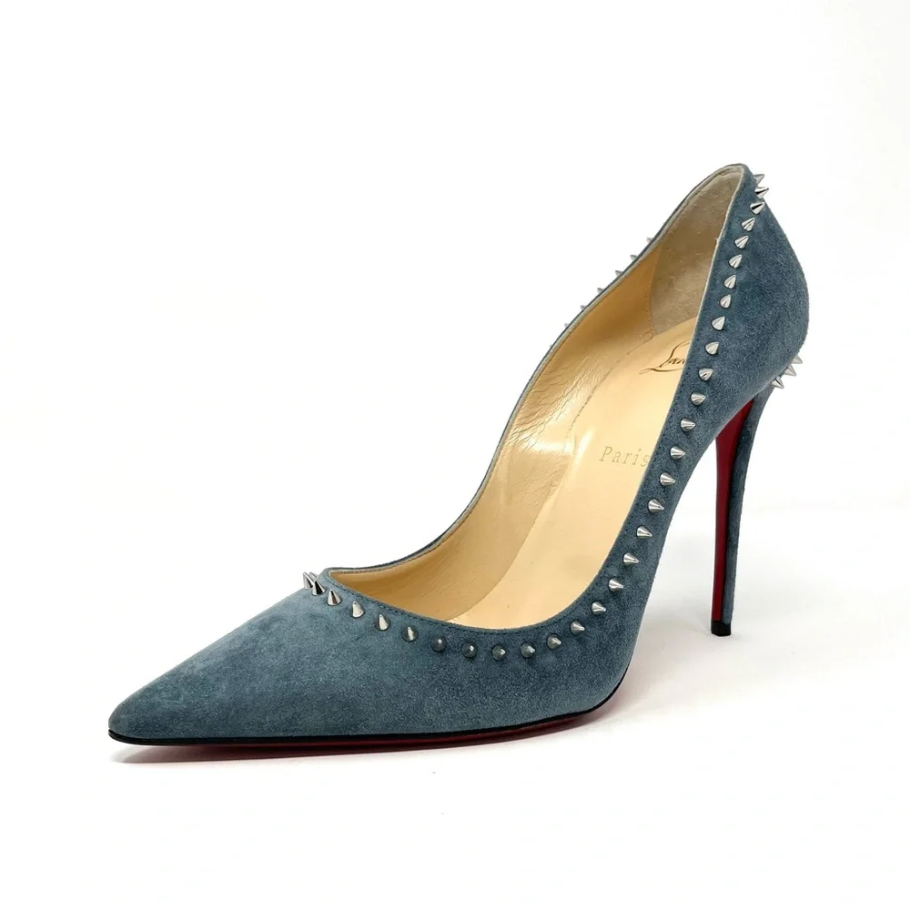 Christian Louboutin authenticated by