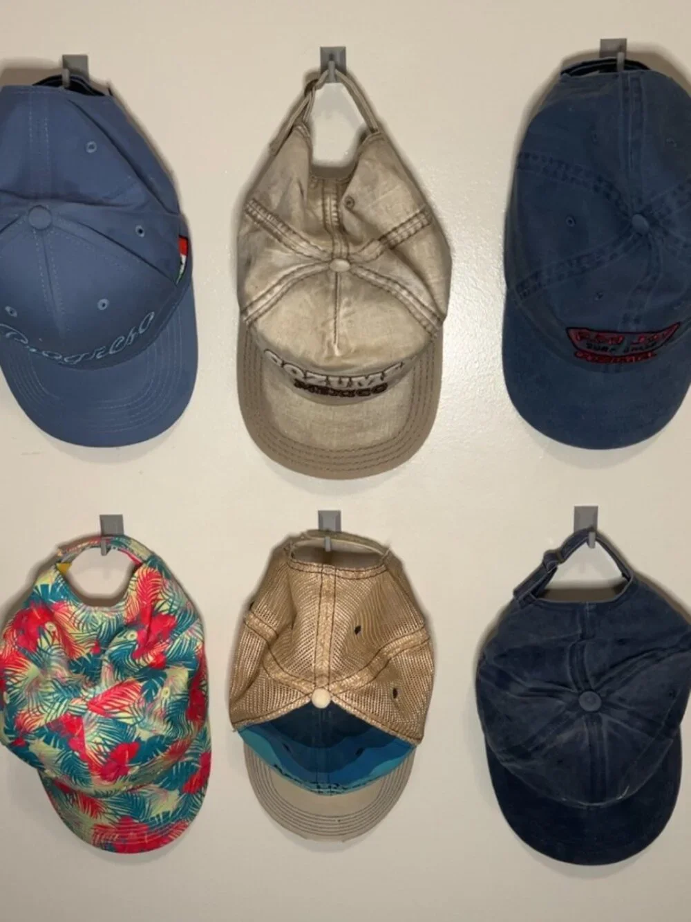 N/A hat hook