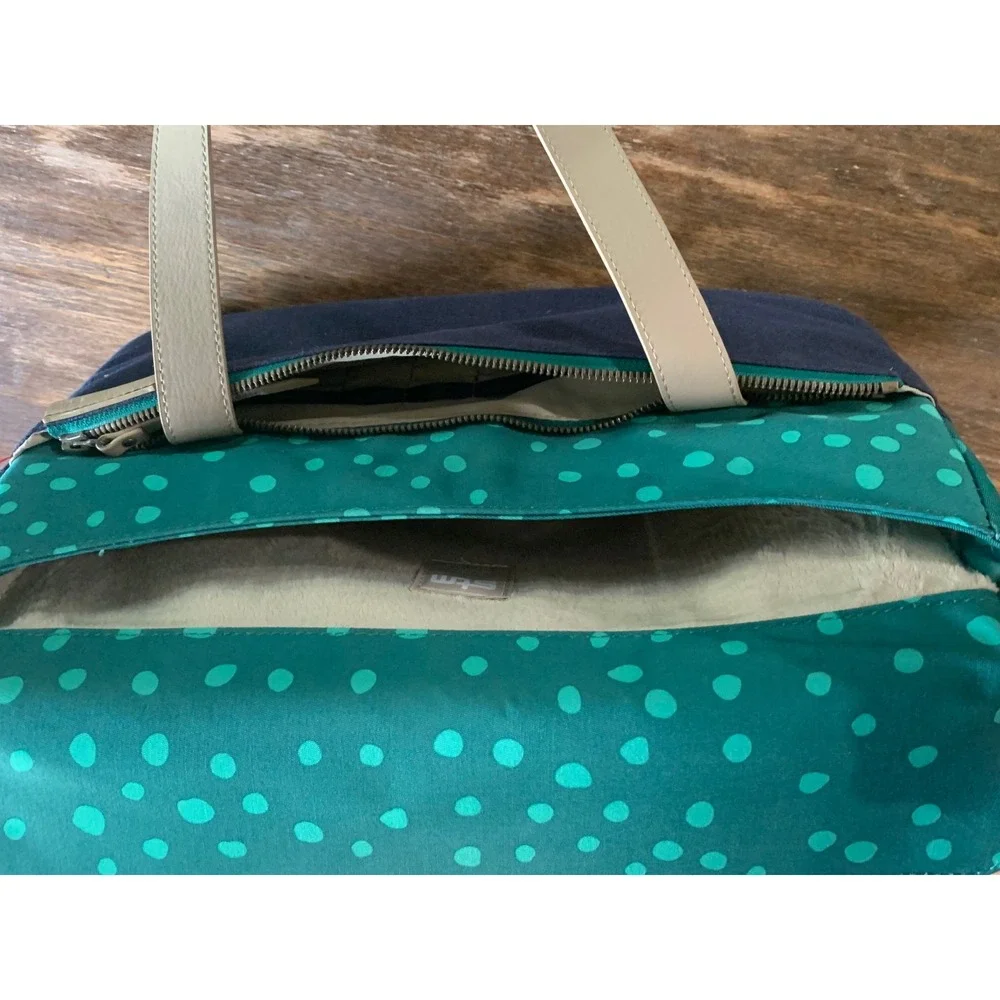 STM laptop tote