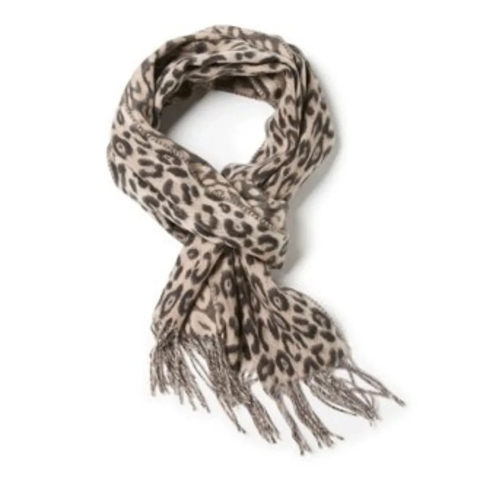 V. FRAAS cold fashion