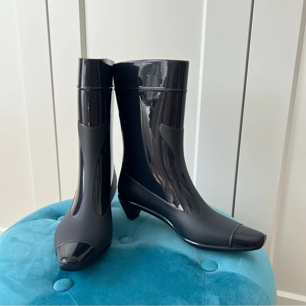 Jeffrey Campbell without new
