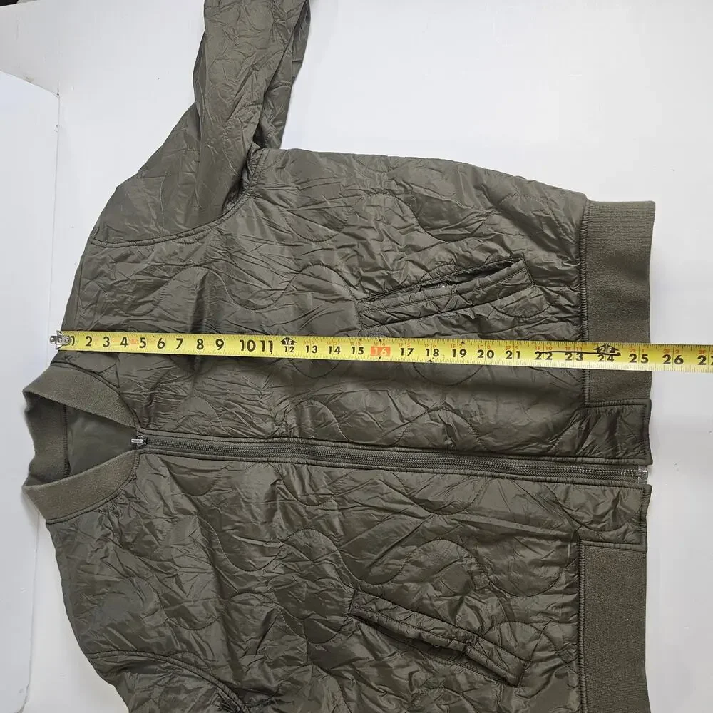 American Eagle Olive Green Men's Reversible Quilted Bomber Jacket Large