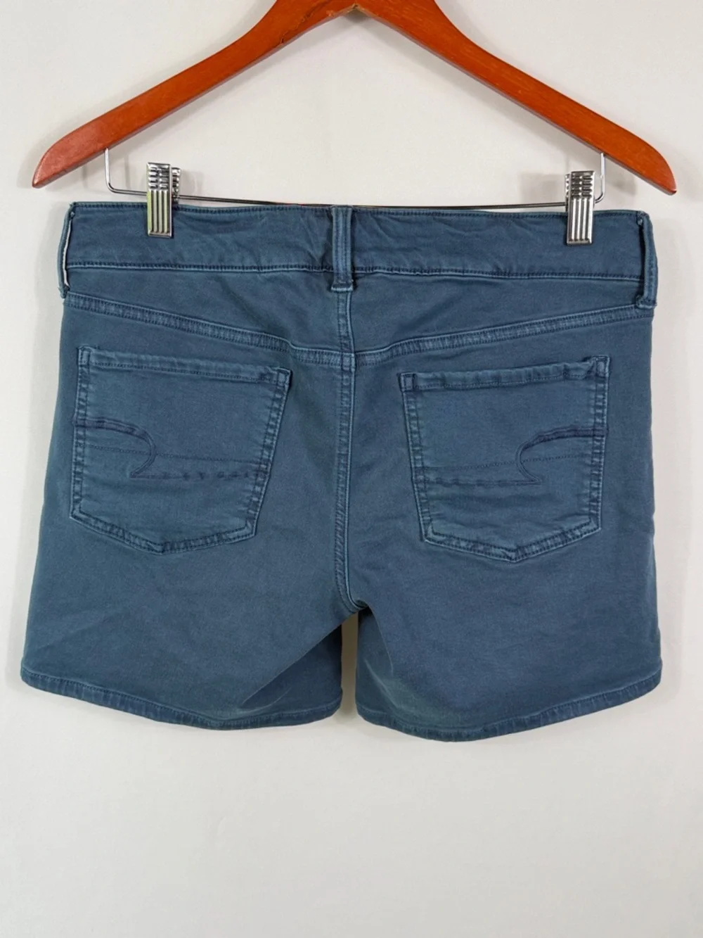 American Eagle Outfitters casual denim
