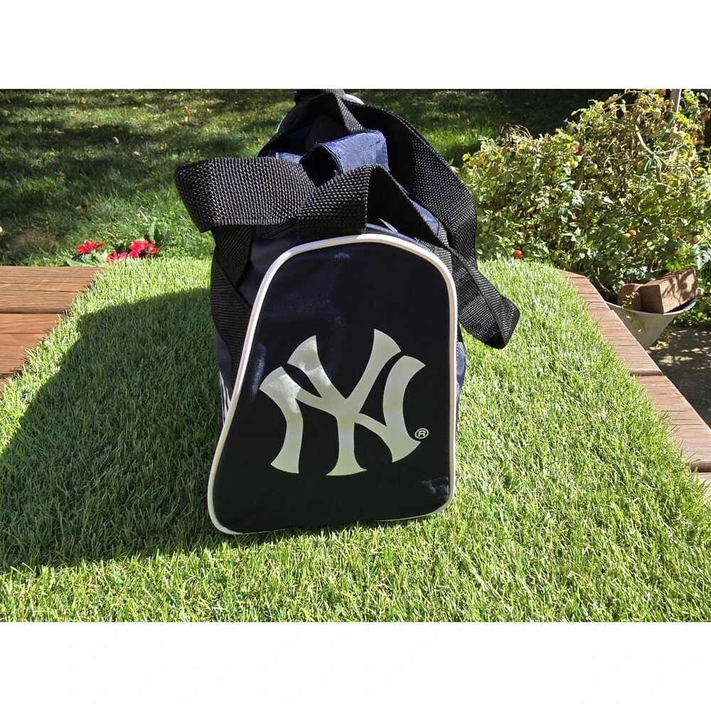 New York Yankees Vintage Dead Stock Adidas Duffel Bag - 16x7x9 W/ Shoulder Strap
