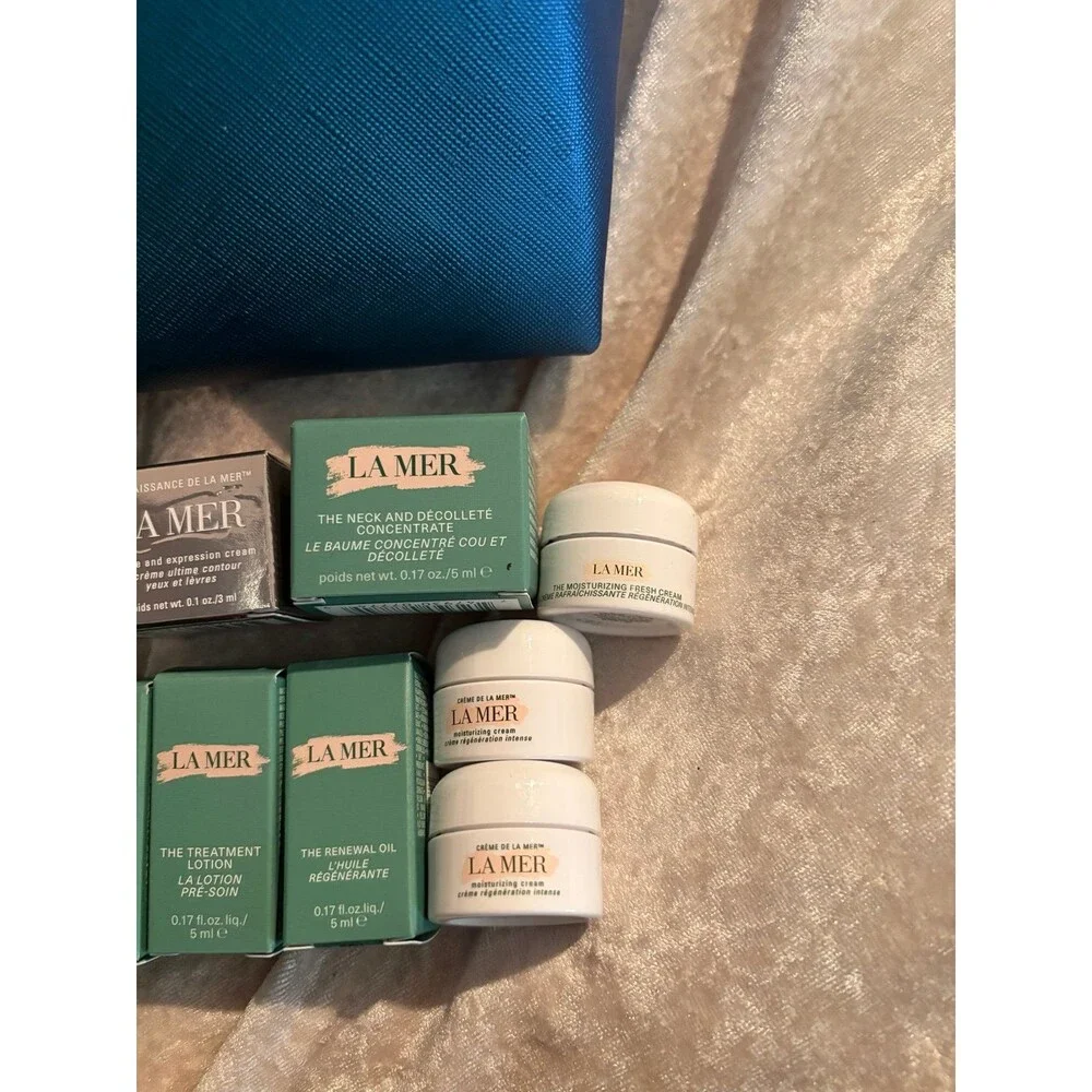 La Mer skincare set of 11 plus bag plus box