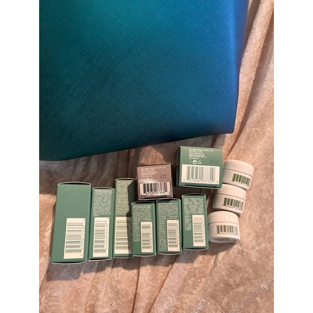 La Mer skincare set of 11 plus bag plus box