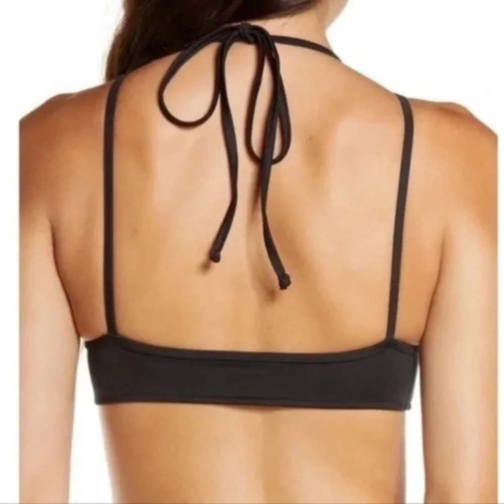 NWT Frankie’s Bikinis Aleisha Eco Bikini Top in Black Size Small