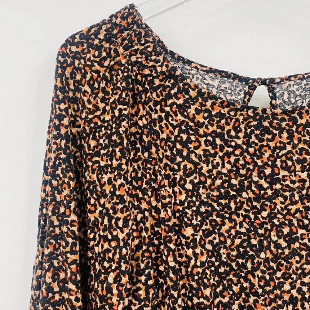 LOFT Size Small Tan & Black Cheetah Print 3/4 Sleeve Jersey Knit Blouse Top