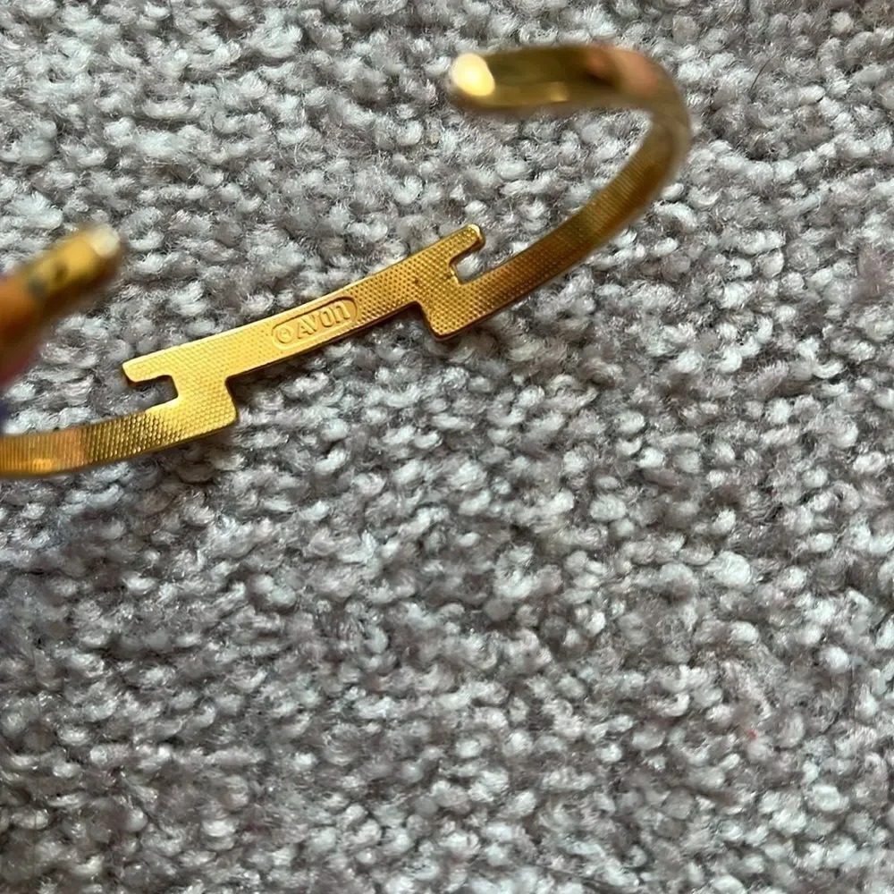 Vintage Gold Avon Cuff bracelet