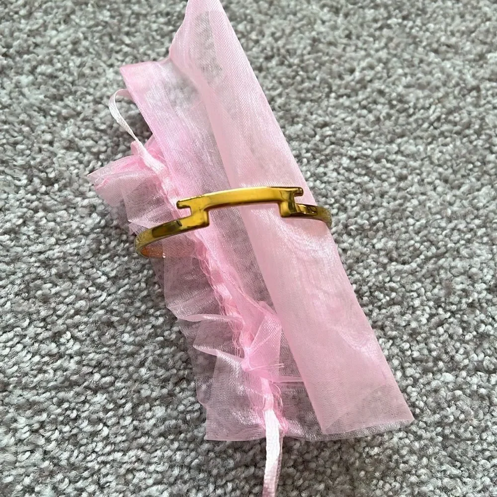 Vintage Gold Avon Cuff bracelet