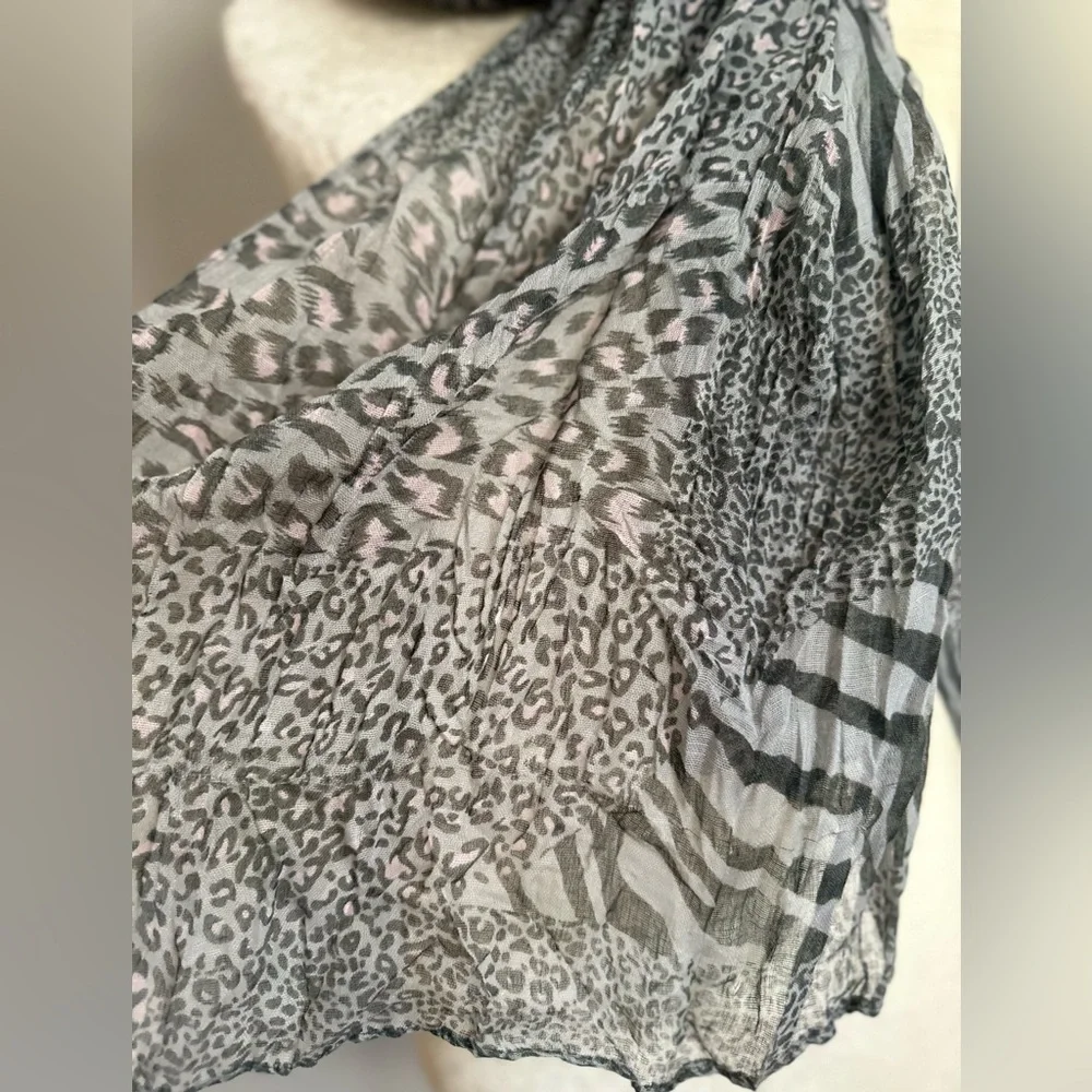 Women’s Scarf