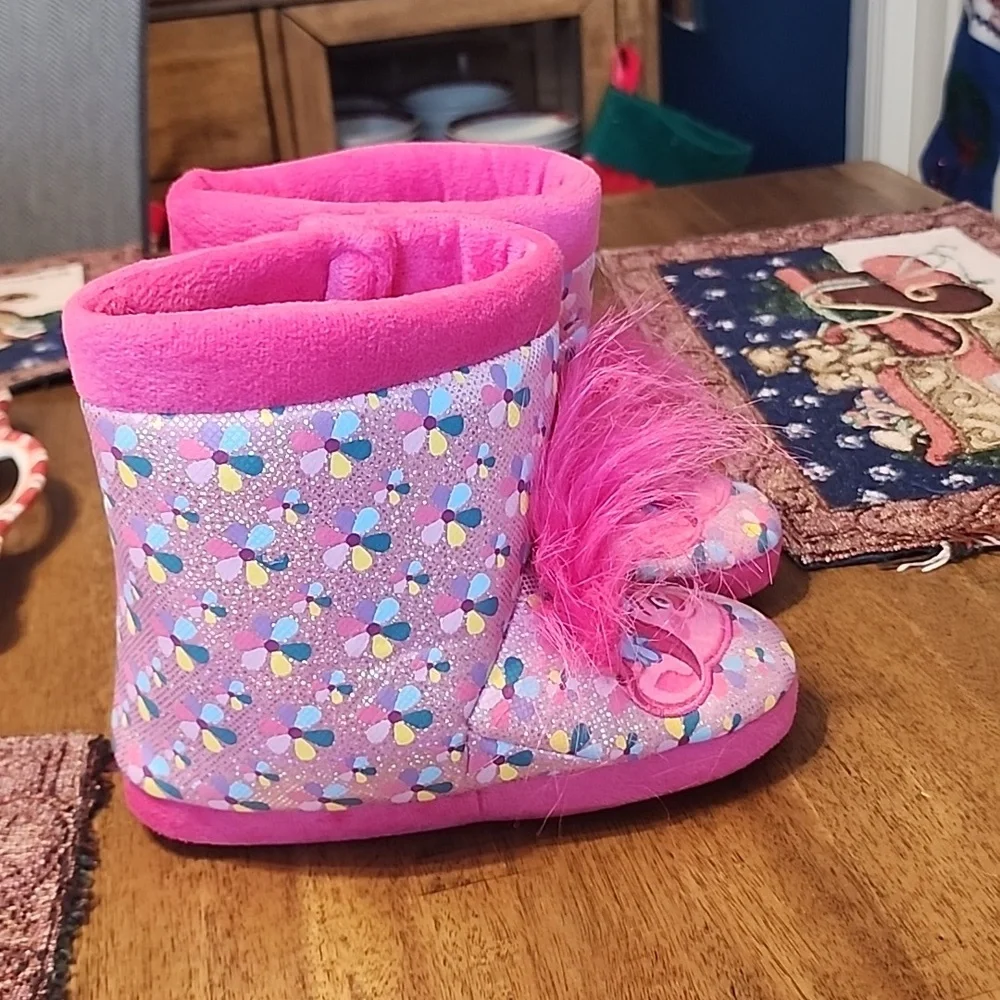 Trolls slippers sz