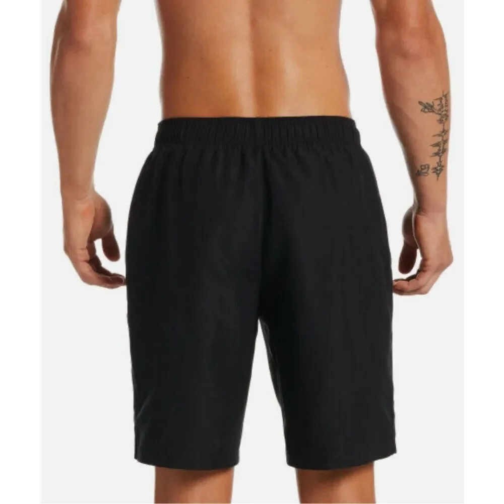Nike solid essential
