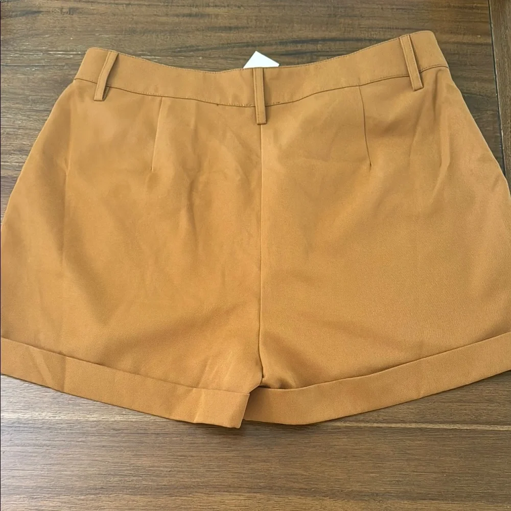 Francesca's Collections High Waist Rolled Hem Tan Shorts Women’s‎ Size Medium