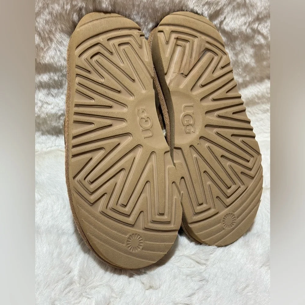 UGG kids slippers
