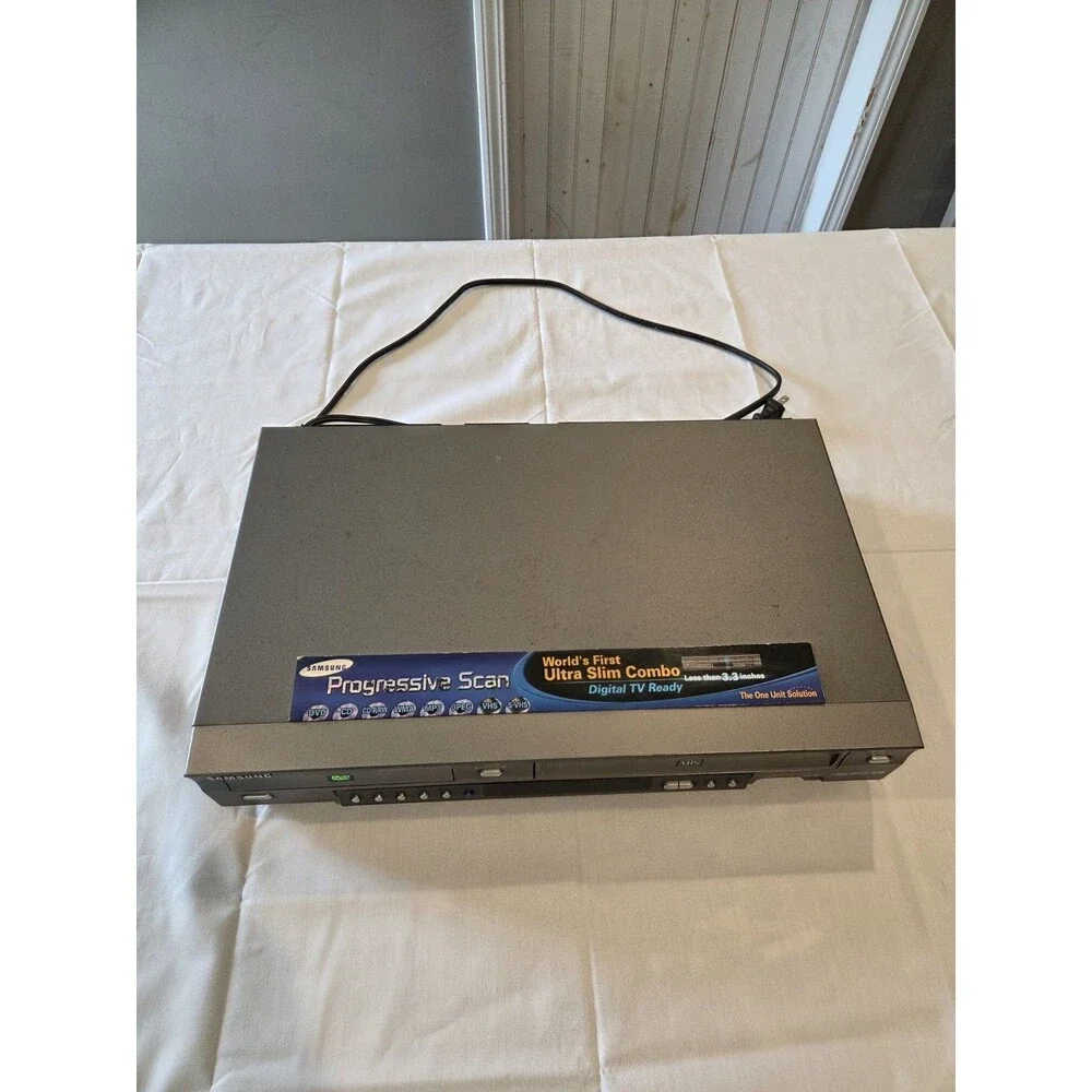 Samsung V3650 Progressive  Combo  DVD-VCR Player  VHS  working DVD not Working