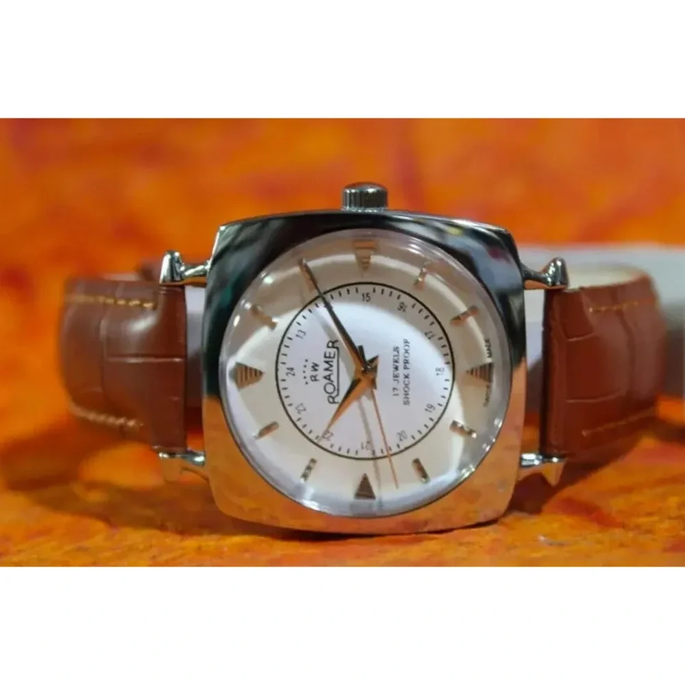 Vintage 1977 Roamer Manual Mens Silver Watch W/Leather Strap & White accents