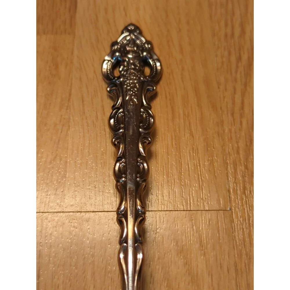 Oneida Da Vinci Stainless Casserole Serving Spoon Cube Mark