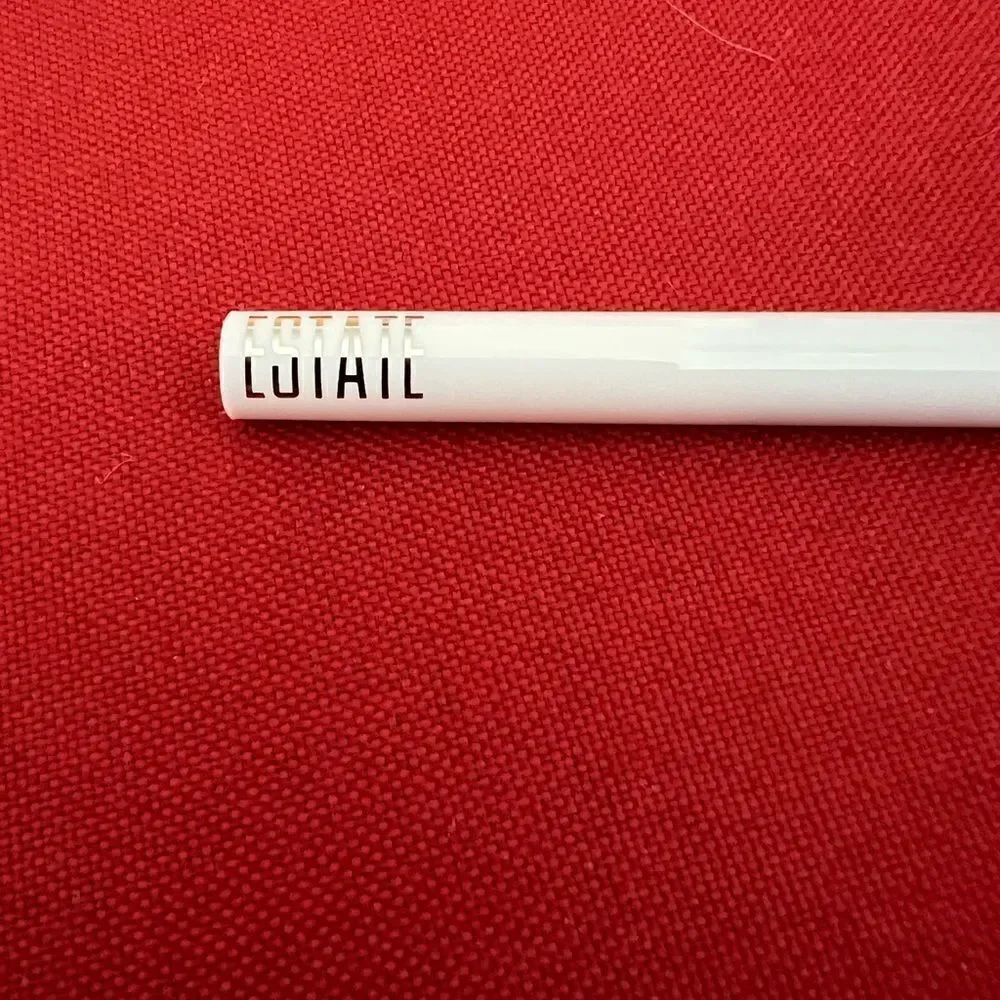 Estate Eye Liner