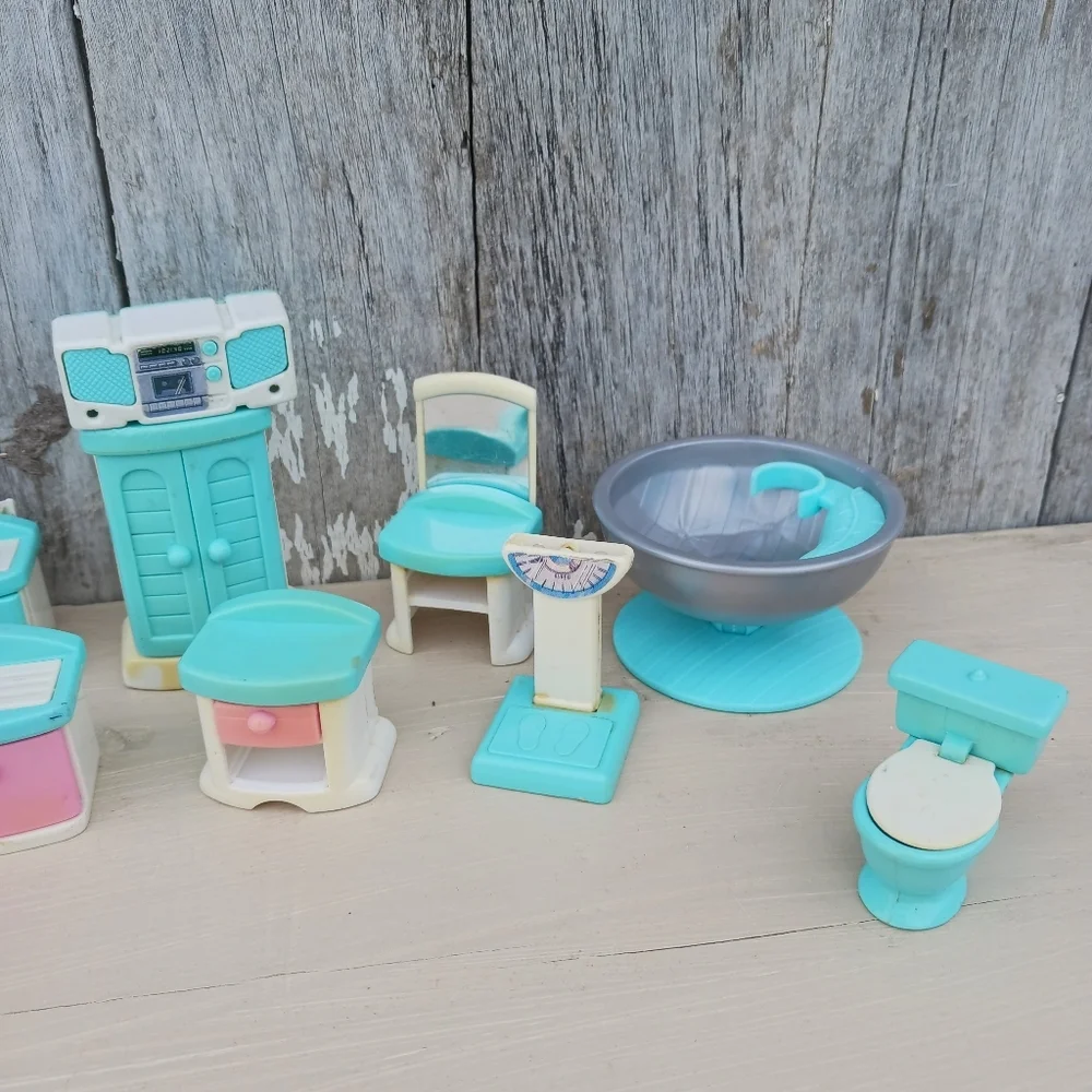 Vintage Toys R Us My Sweet Home Plastic Dollhouse Furniture‎ 13 Pieces Lot Set