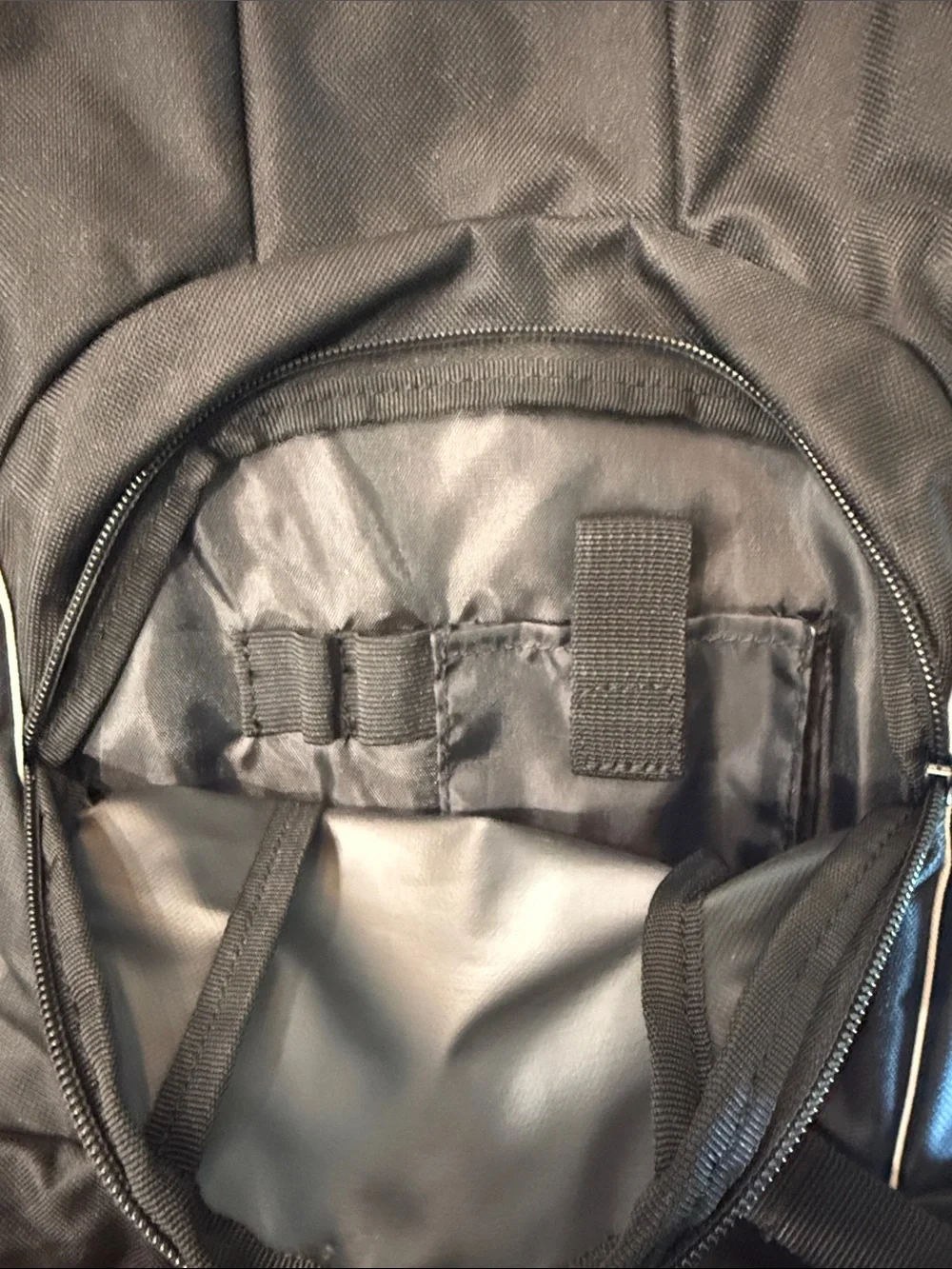 Targus spacious backpack