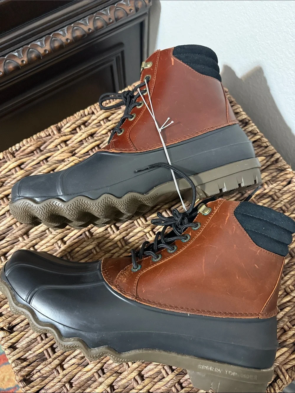 Sperry men boot