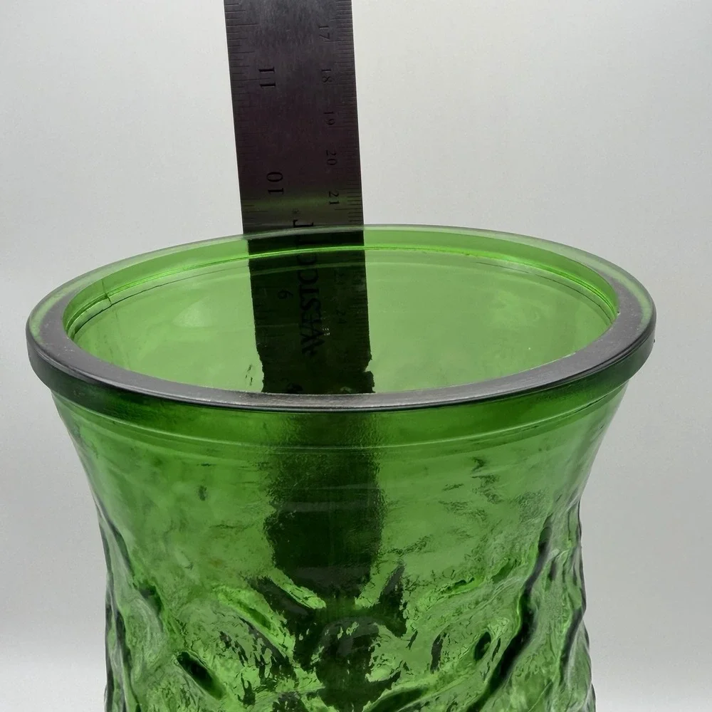 Vintage Art Glass Vase Green Lido Crinkle Tall Textured MCM 9.5