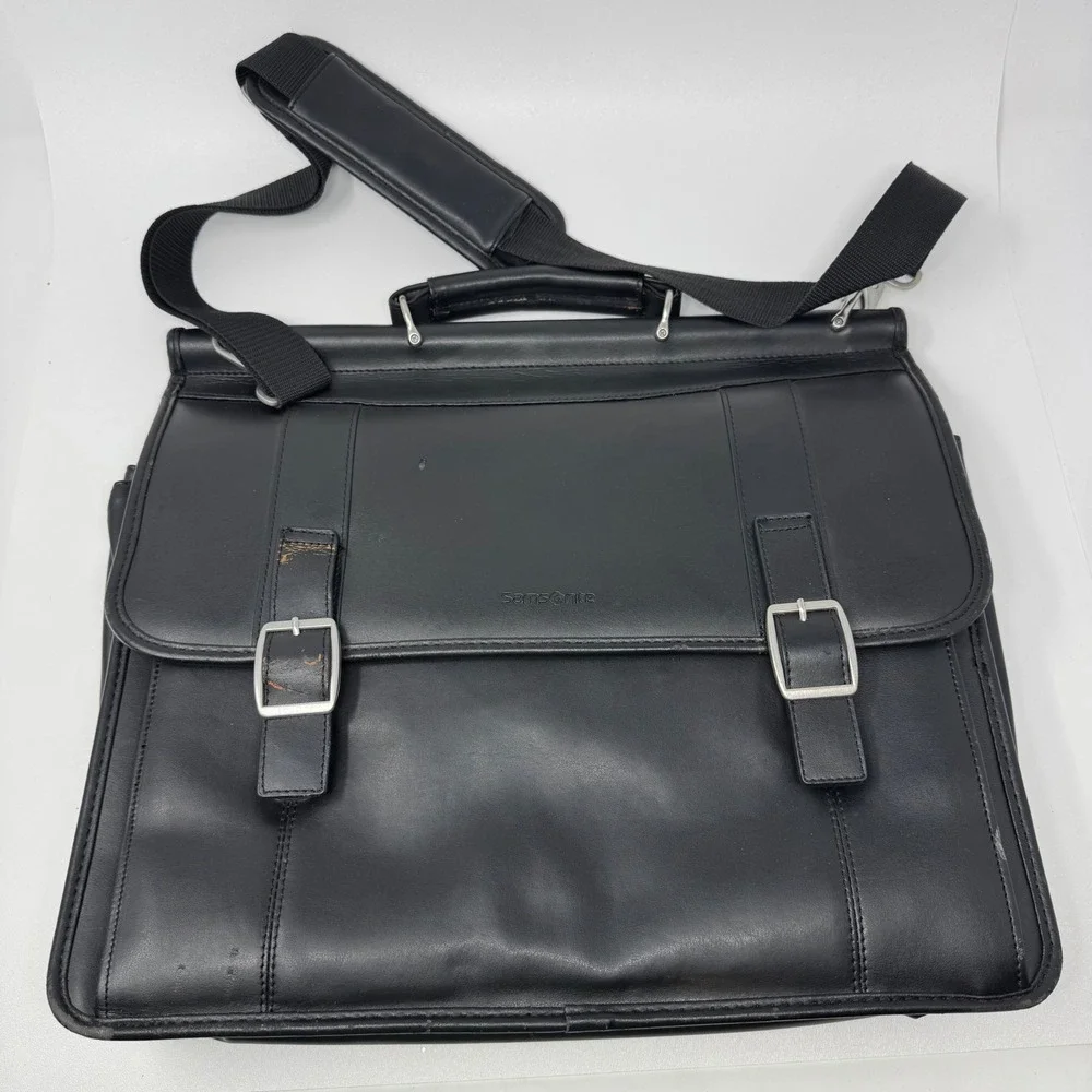 Samsonite Black Messenger Briefcase Bag Laptop Office Travel