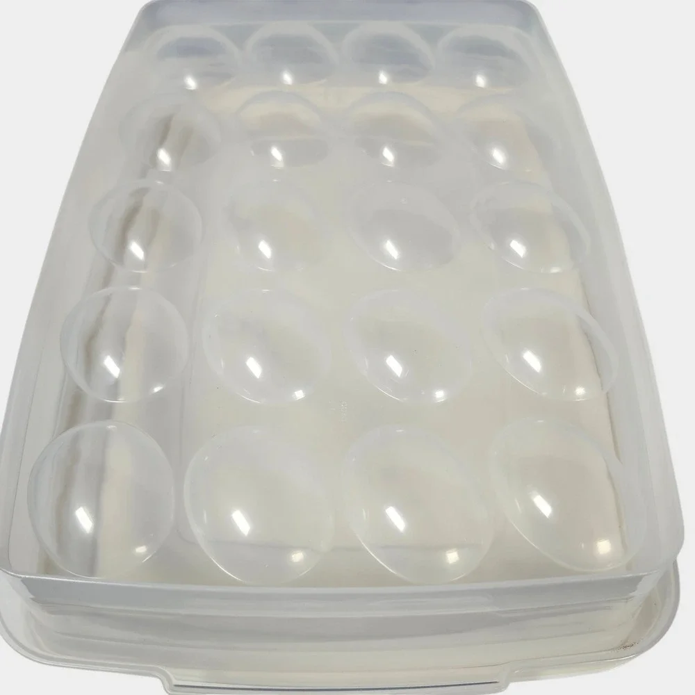 Rubbermaid Servin Saver Deviled Egg Carrier Set of 2 Vintage Almond Clear Lid 7