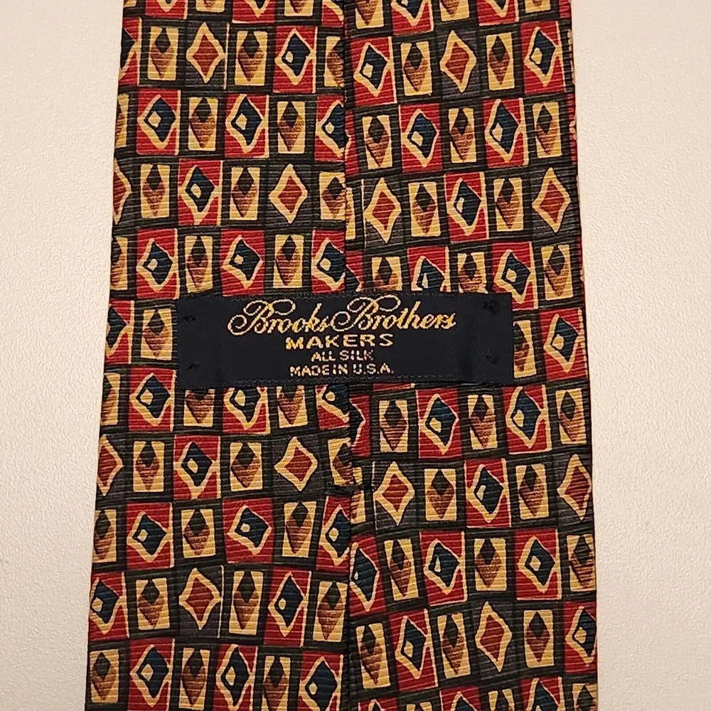 BROOKS BROTHERS Makers Mens 100% Silk Necktie USA‎ Designer Geometric