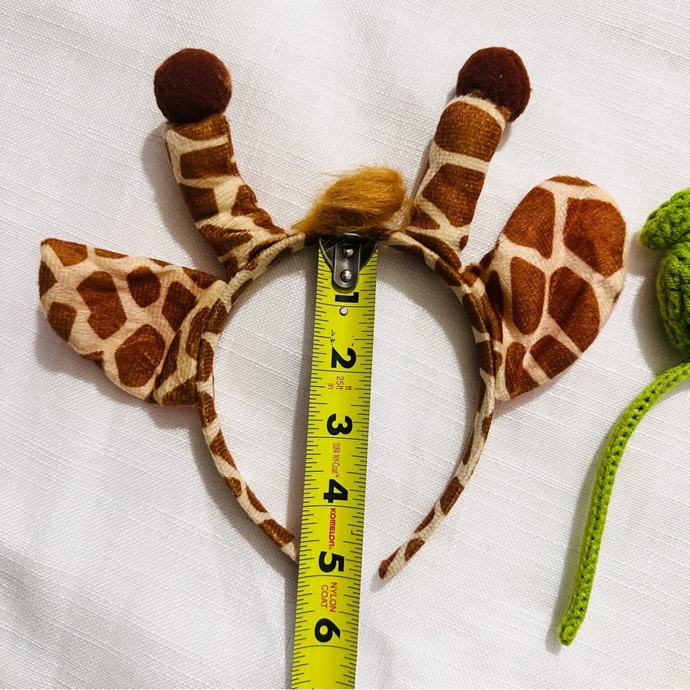 Amazon new giraffe