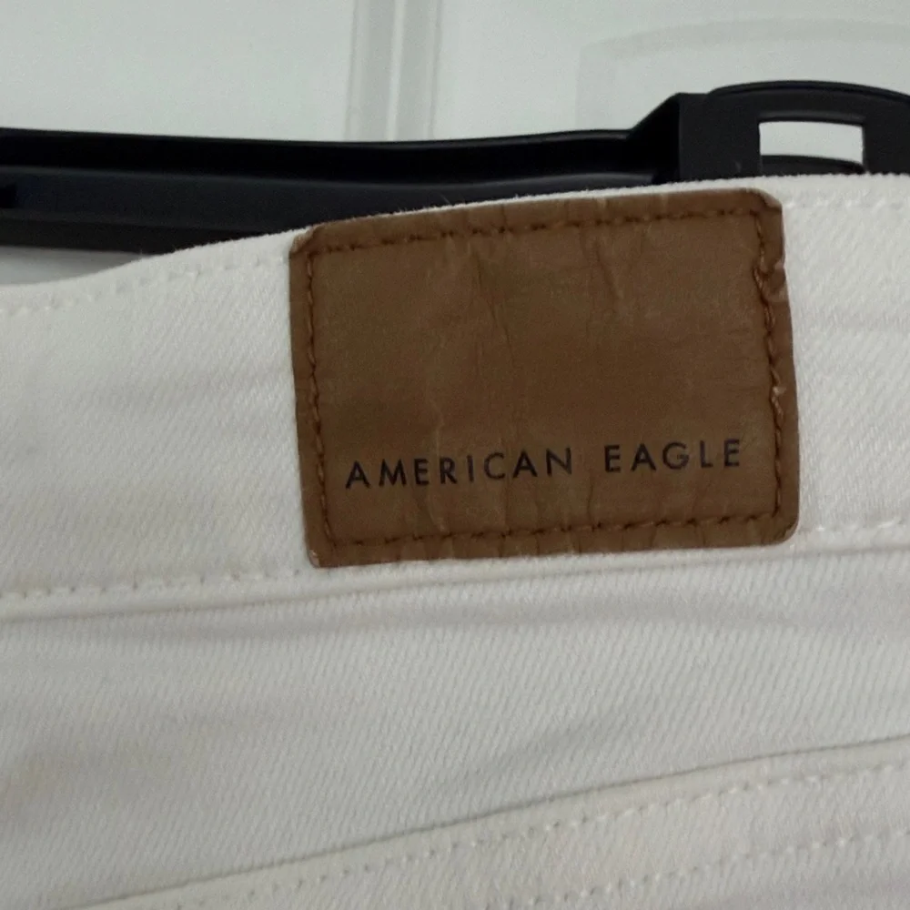 casual white