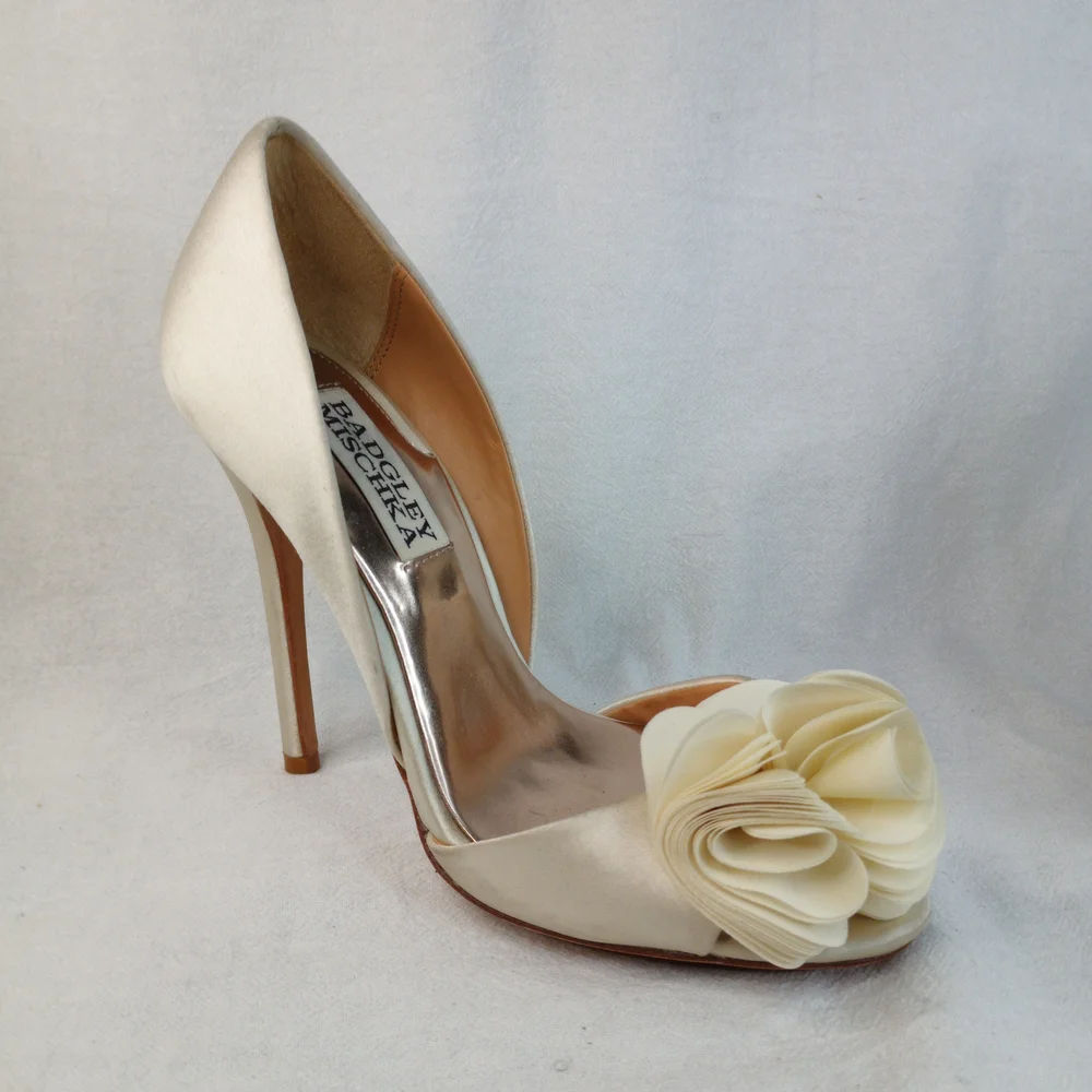 Badgley Mischka brand badgley