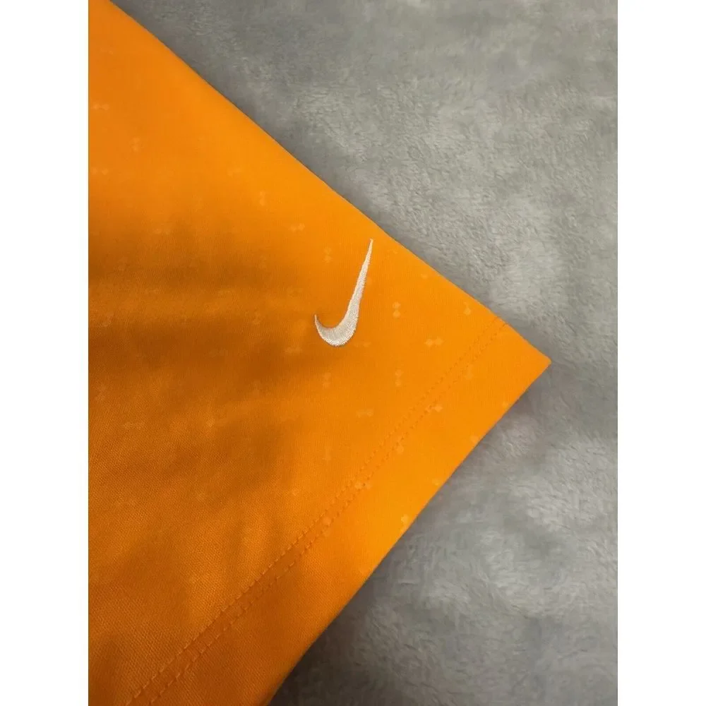 Nike golf shirt