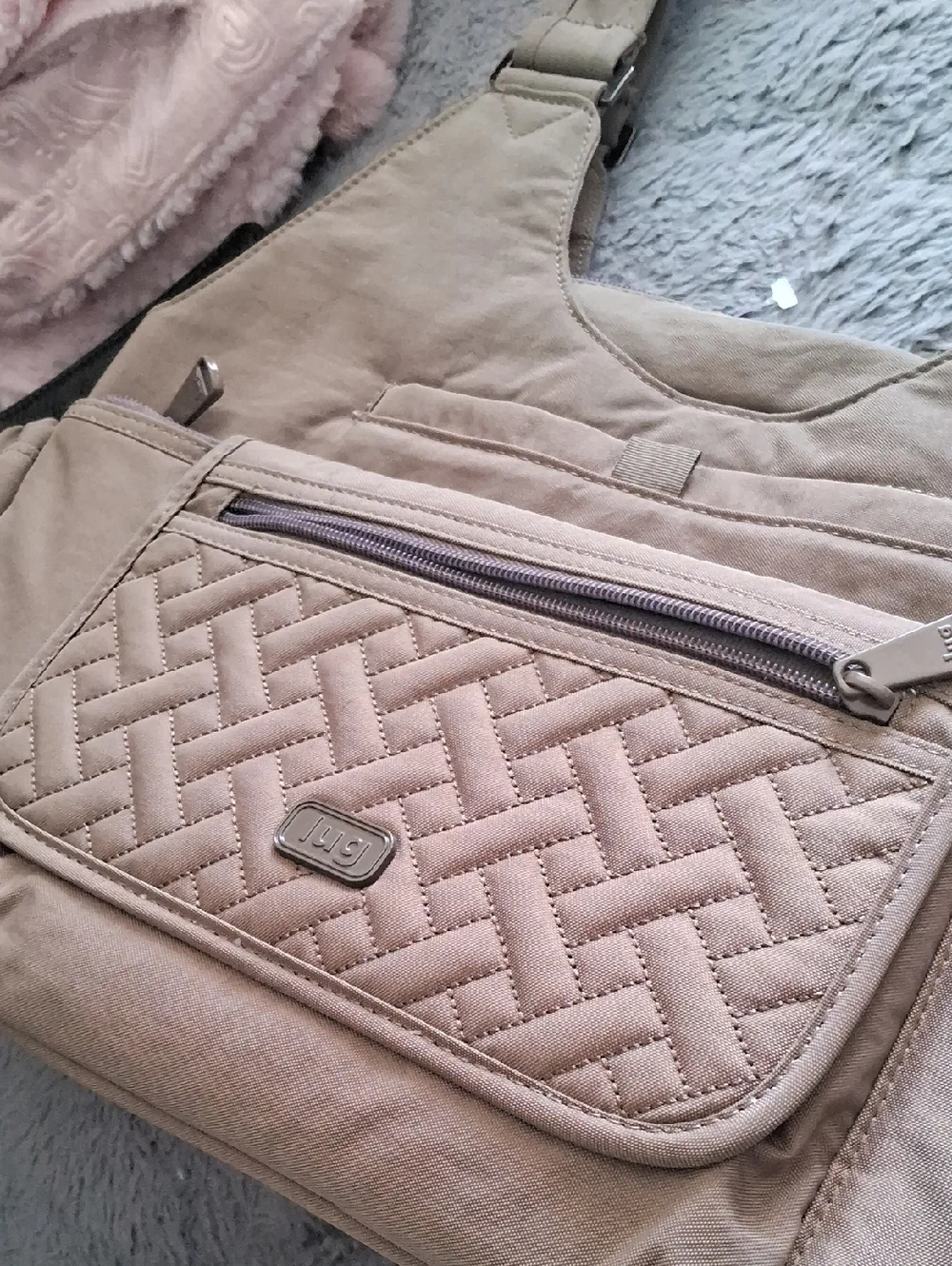 lug quilted toiletry