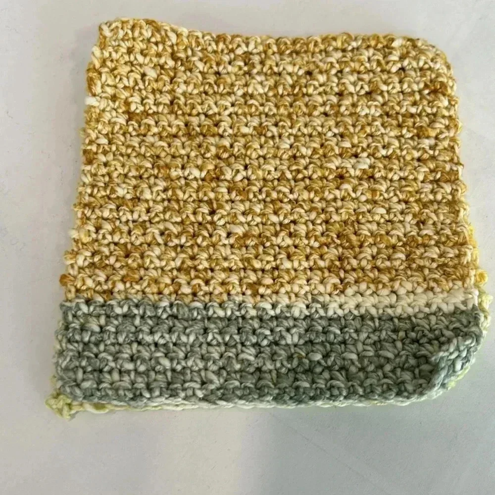 Handmade laundry free yarn