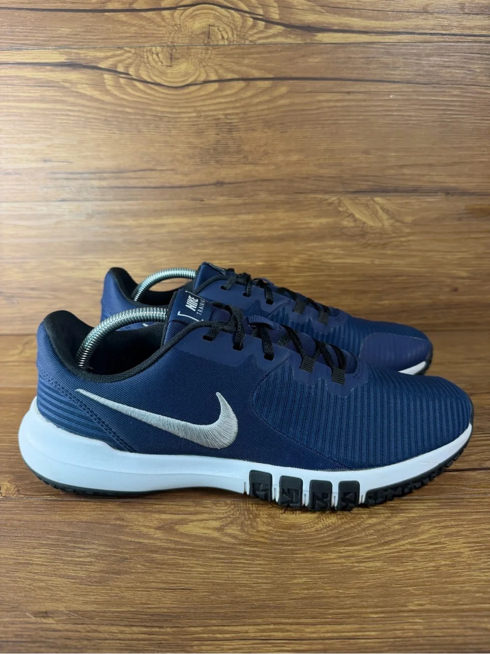 Nike please our