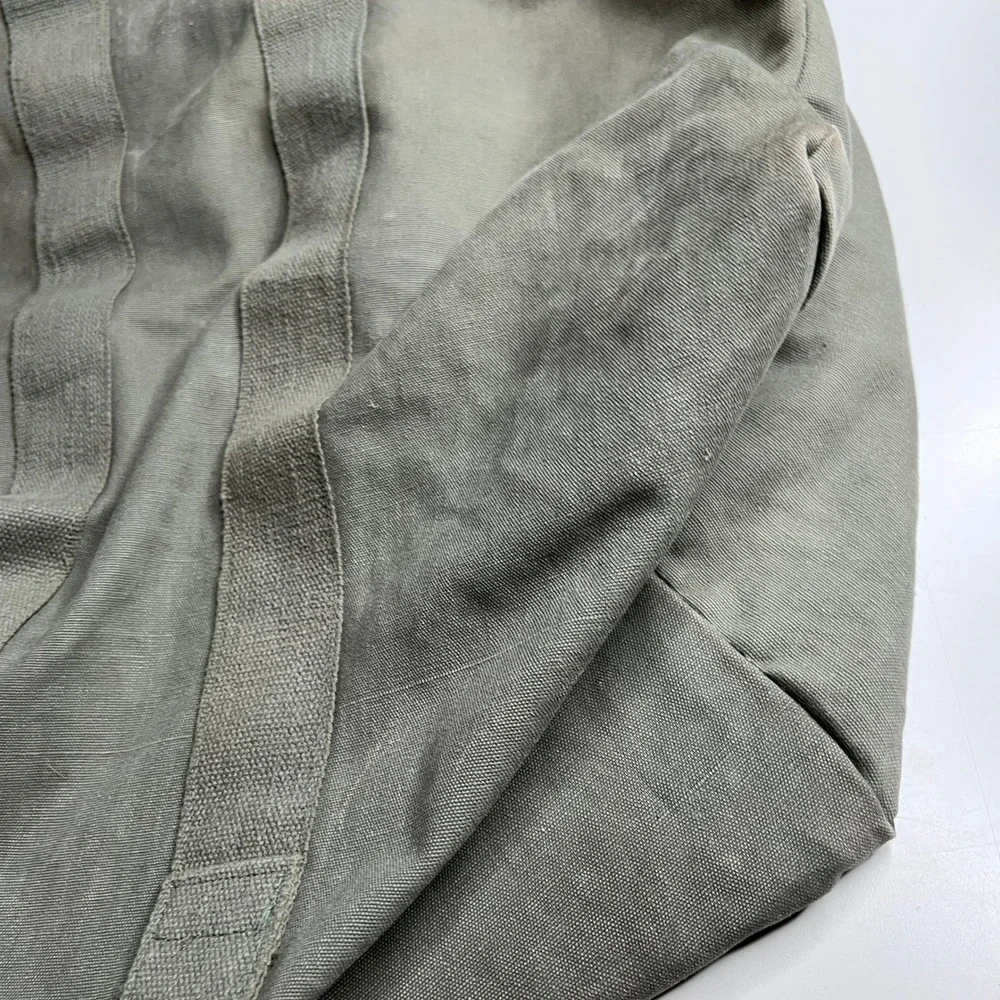 Vintage 1978 US Military Kit Bag Flyers Olive Drab Canvas Duffel Bag 11-1-302