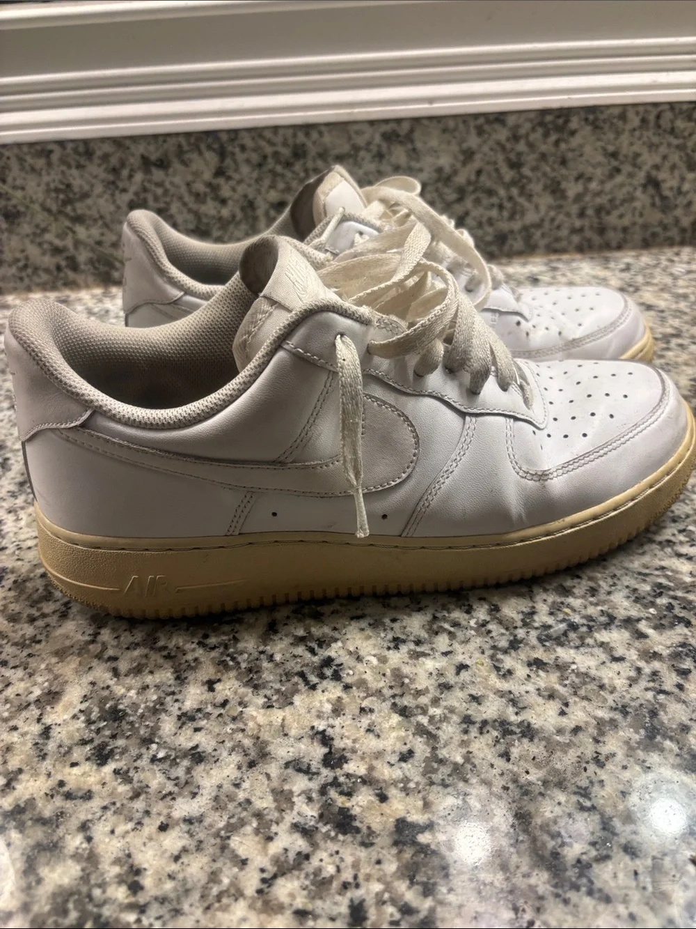 Nike low top