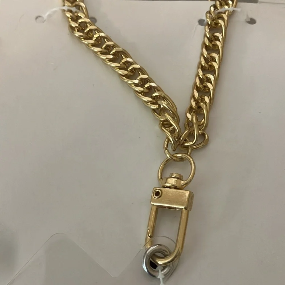 Icing gold chain