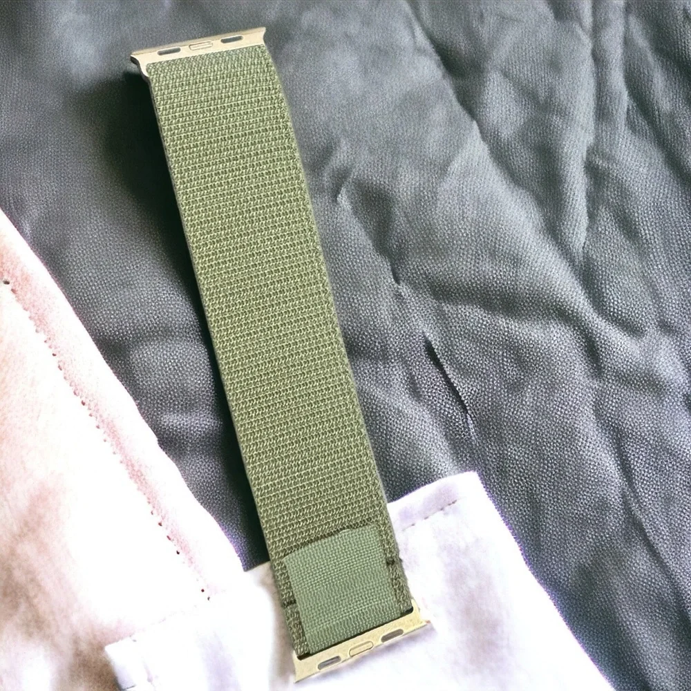 NOT DOR SALE - Brand New APPLE WATCH BAND - MULTILOOP - SAGE GREEN