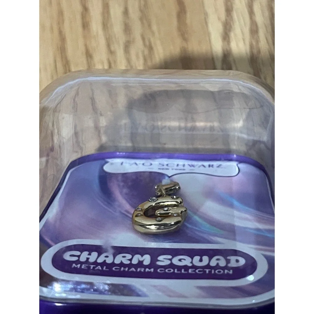 FAO Schwarz Charm Squad Initial G Metal Charm Gold Tone Rhinestone New