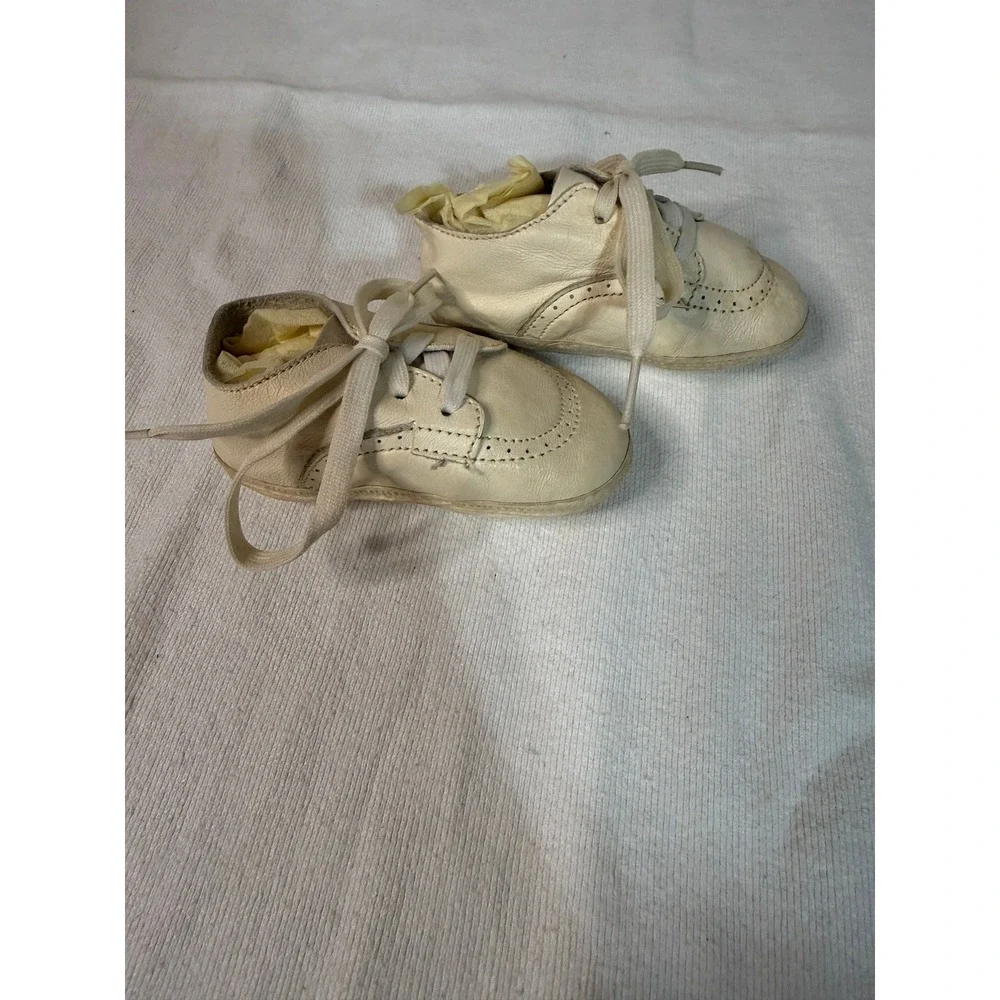 Unbranded vintage cream