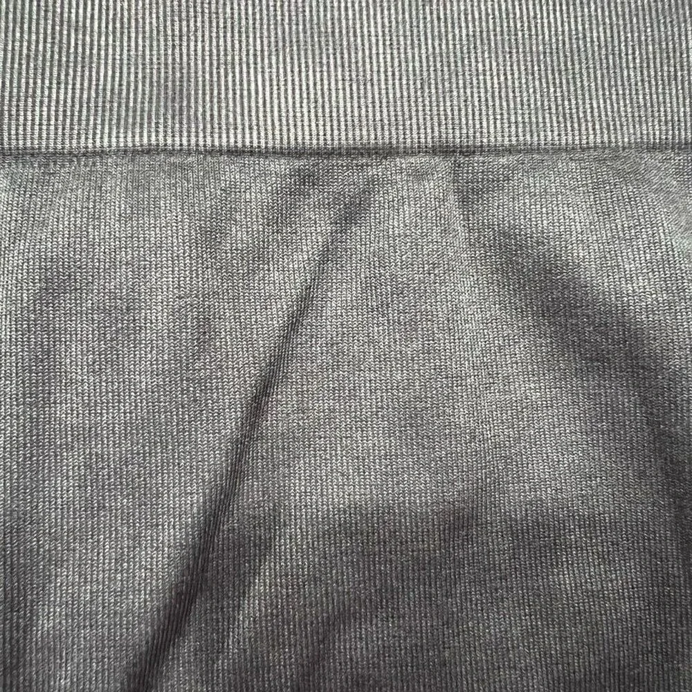 Mono B Size S Cropped Leggings Mind Over Matter Mineral Wash Seamless Perforated