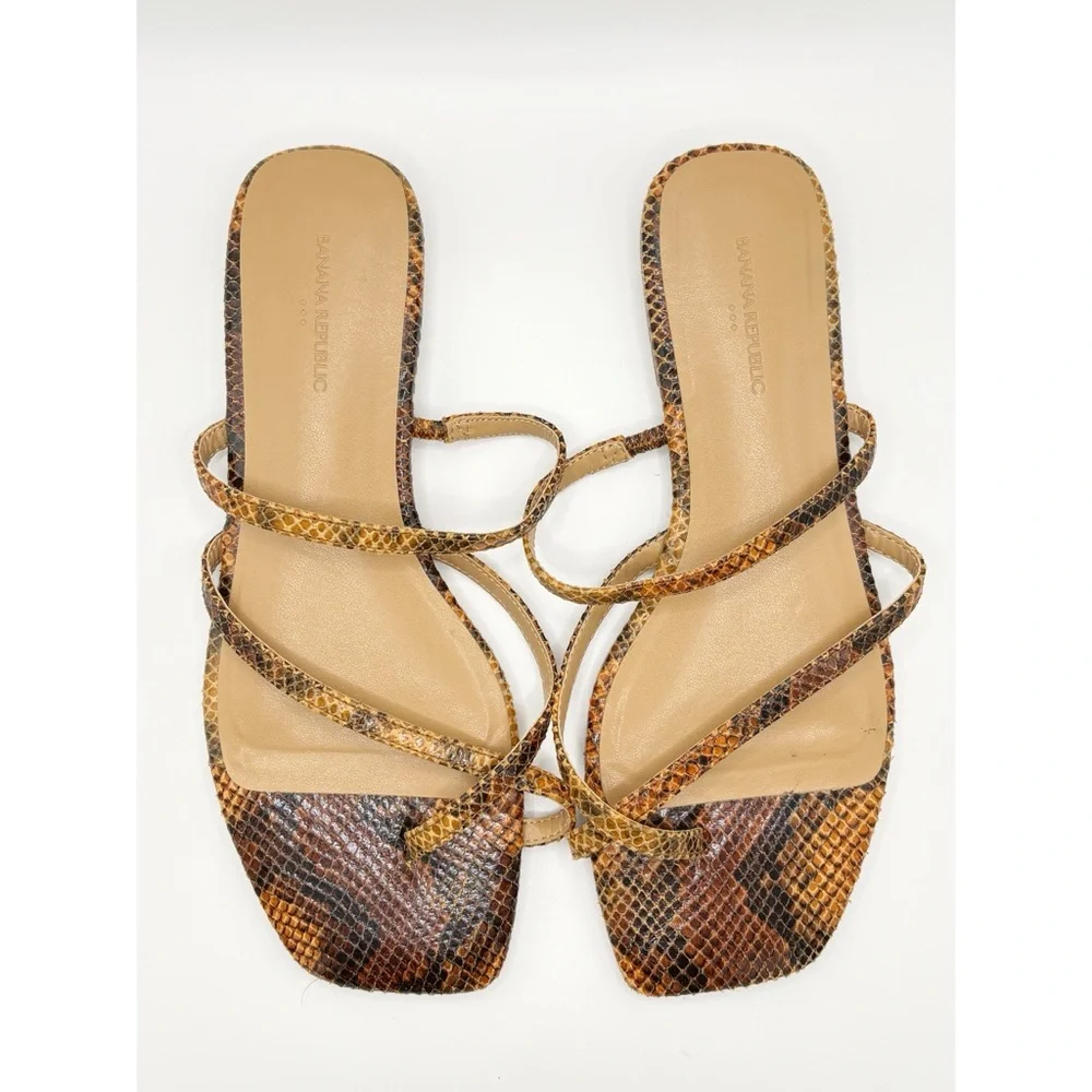 Banana Republic Barely There Embossed Snakeskin Sandal‎