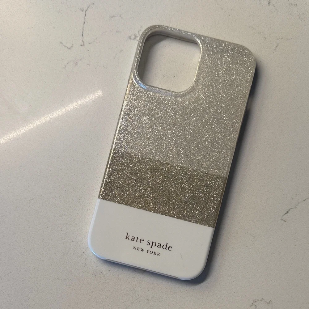Kate‎ Spade 16 Pro Max iPhone Glittery Silver and Gold Phone Case